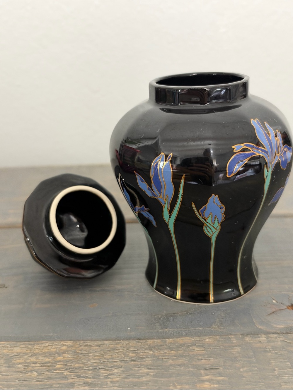 Vintage Otagiri Japan Blue Iris Ginger Jar & Trinket Box Set Black Floral - Picture 7 of 16